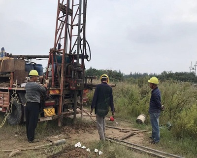開封市住建局深入建設工程勘察外業一線 現場指導質量安全工作